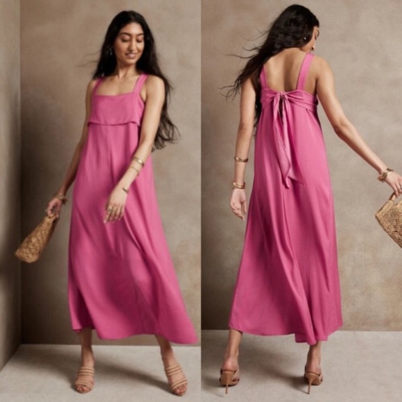 Banana Republic Dresses & Skirts - Banana Republic / Pink Satin Maxi Dress / M